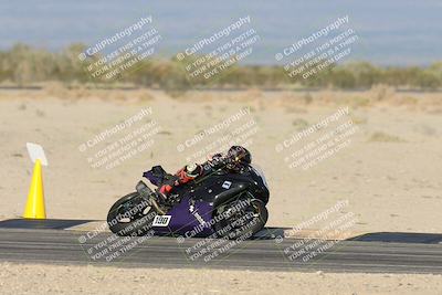 media/Nov-02-2025-CVMA (Sun) [[337aff29ab]]/Race 18-Supersport Middleweight/